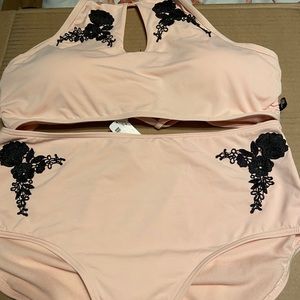 Women’s La Vie en Rose bathing suit